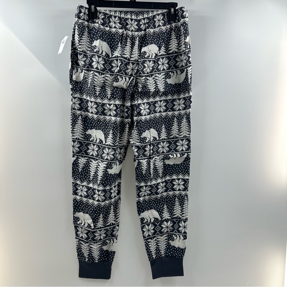 NWT Old Navy Polar Bear Christmas Pajama Pants - Picture 6 of 6